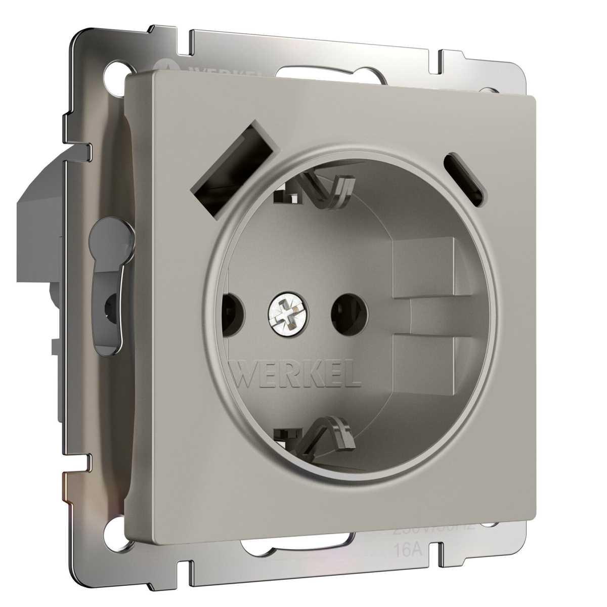 Розетка с заземлением, шторками и USB тип A+C Werkel дымчатый W1271704 4690389211997
