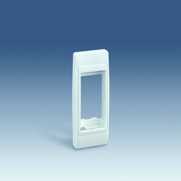 Simon 82 Centr. Белая Рамка узкая с суппортом на один узкий модуль для скрытого монтажа