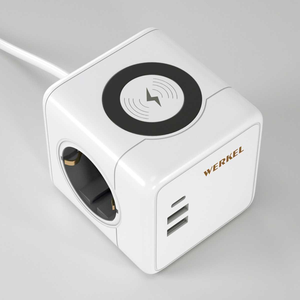 Розеточный блок 3-местный + 3 USB + беспроводная зарядка Werkel W6513501 4690389204265