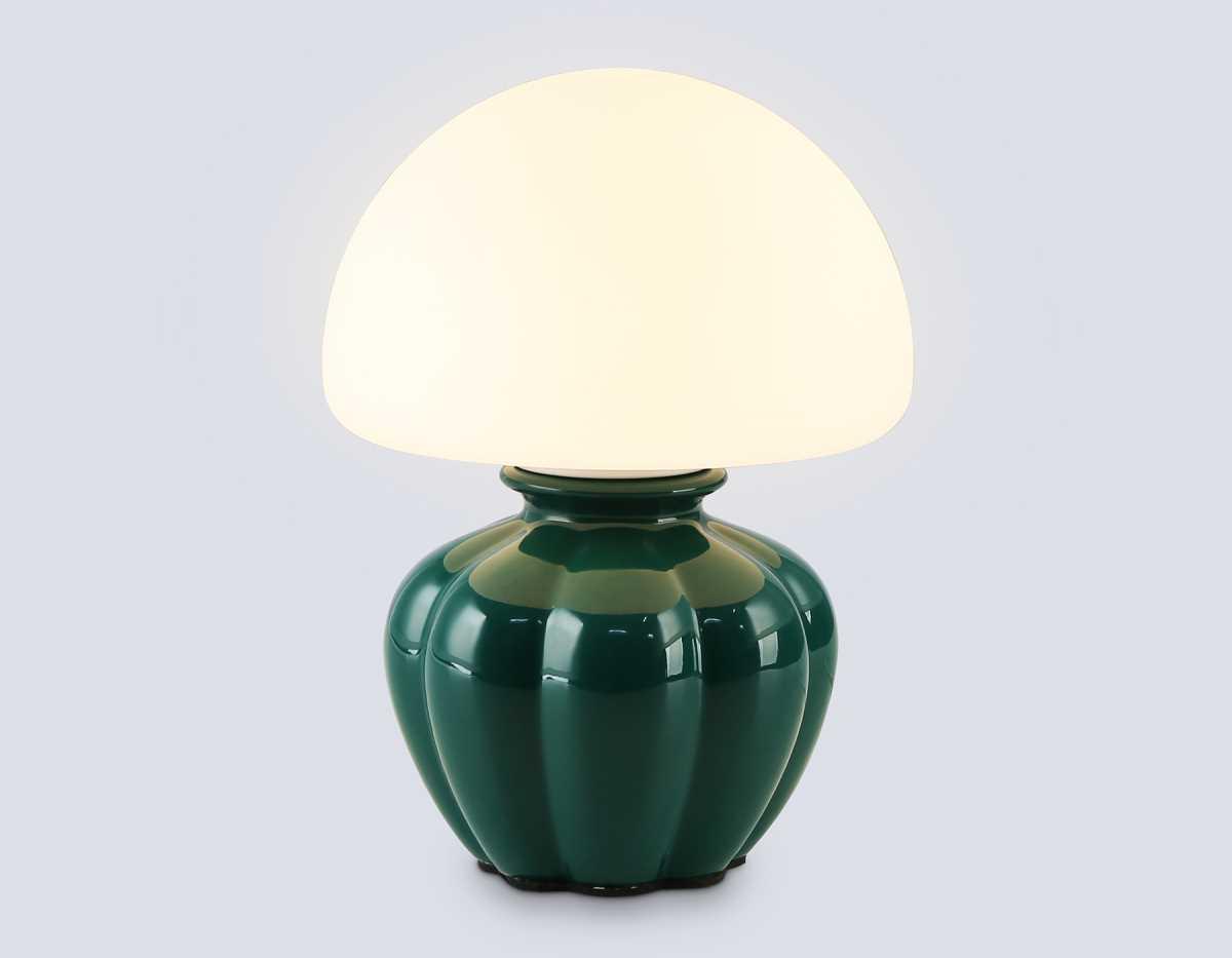 Настольная лампа Ambrella Light LH53249