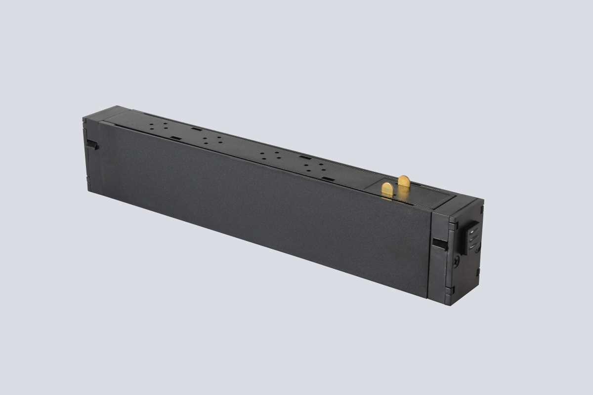 Адаптер для шинопровода Crystal Lux CLT 0.205 08 BL