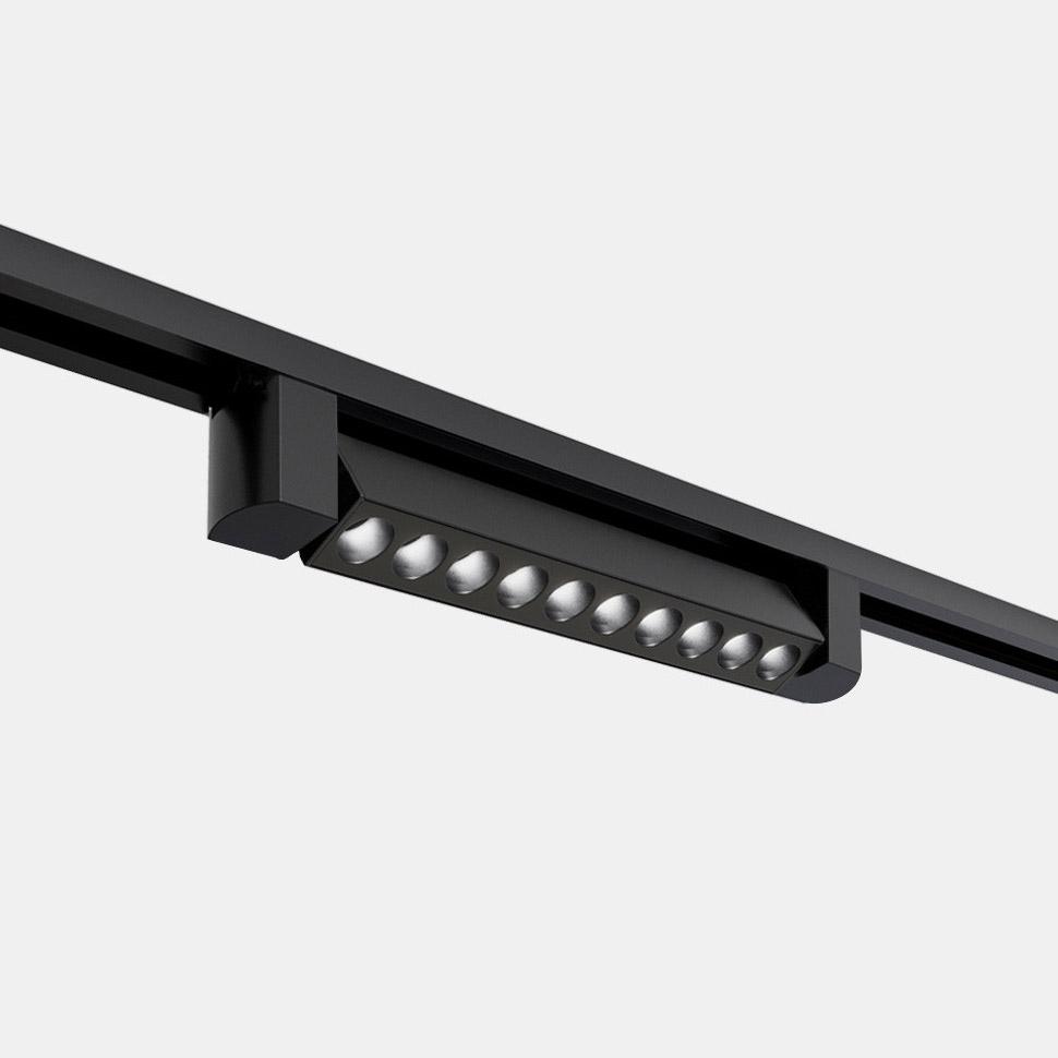 Светильник на шине ITALLINE IT08-8031 black 4000K