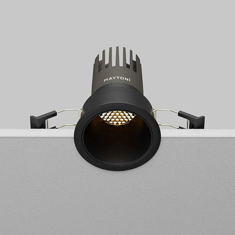 Встраиваемый светильник Maytoni DL116-10W-3K-B