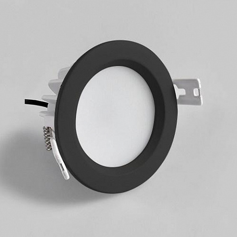 Влагозащищенный светильник ITALLINE IT08-8018 black 4000K