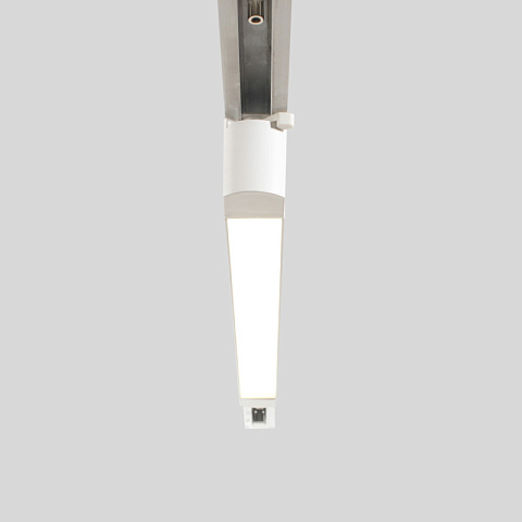 Светильник на шине Crystal Lux CLT 0.31 010 18W WH M4000K