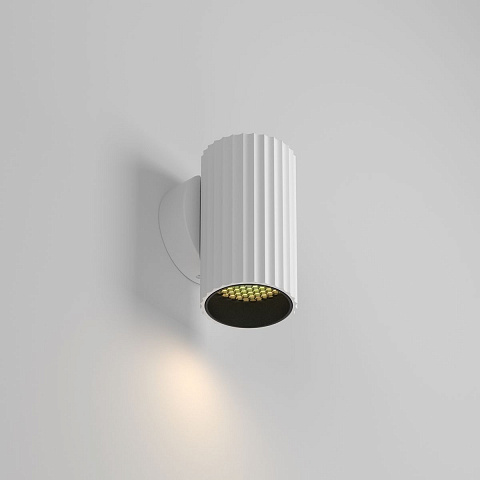 Бра Maytoni C106WL-01-GU10-W