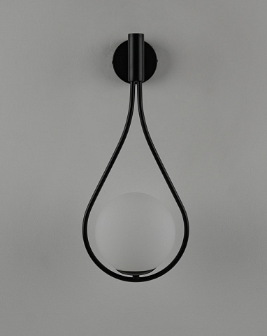 Бра Moderli V11574-1W