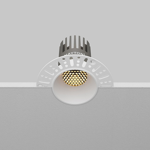 Встраиваемый светильник Maytoni DL124-10W-2.7K-TRS-W