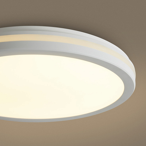 Накладной светильник Freya FR6160CL-L40W
