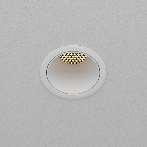 Встраиваемый светильник Maytoni DL116-10W-2.7K-W
