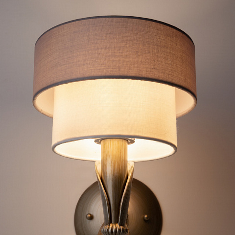Бра Maytoni H311-01-G