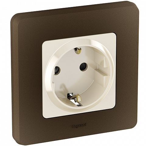 Legrand INSPIRIA Слоновая кость Розетка 2К+З со шторками - немецкий стандарт - 16 А - 250 В