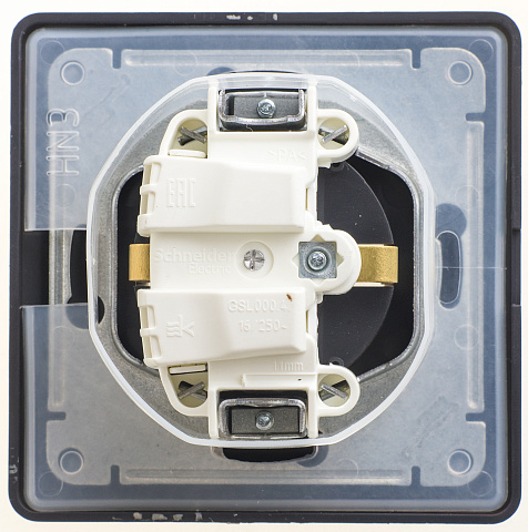 Systeme Electric Glossa Шоколад Розетка с/з со шторками с крышкой, 16А, IP44 (в сборе)