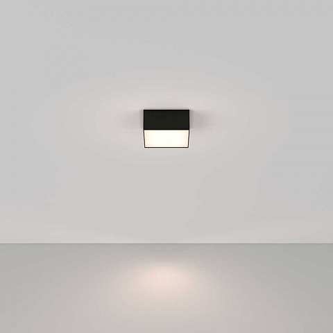 Накладной светильник Maytoni C032CL-12W4K-SQ-B