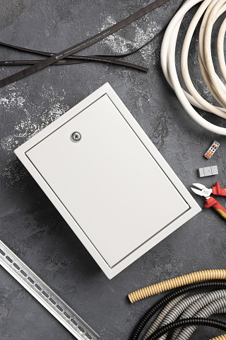 EKF Basic Щит распред. навесной ЩРН- 9 (220х300х120) IP31