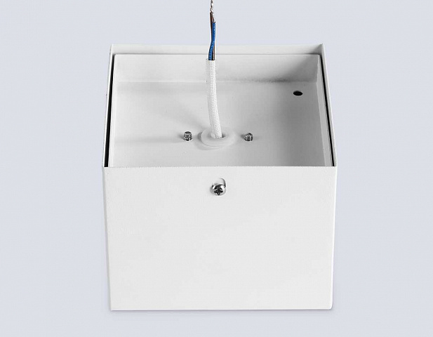 Накладной светильник Ambrella Light TN6530