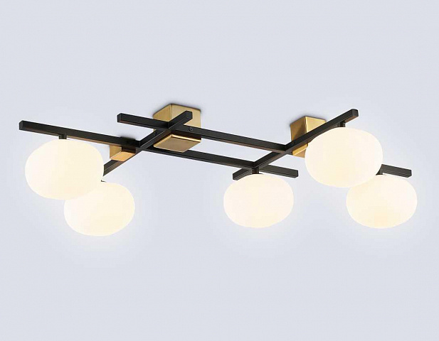 Накладная люстра Ambrella Light LH51015