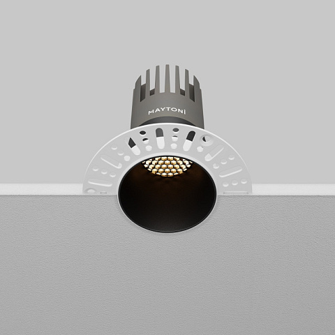 Встраиваемый светильник Maytoni DL120-10W-3K-TRS-B
