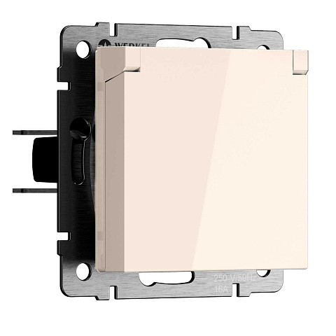 Розетка с заземлением и шторками c крышкой IP44 N Werkel айвори матовый a069587