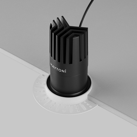 Встраиваемый светильник Maytoni DL122-15W-4K-TRS-B