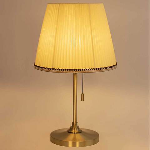 Настольная лампа Citilux CL402733