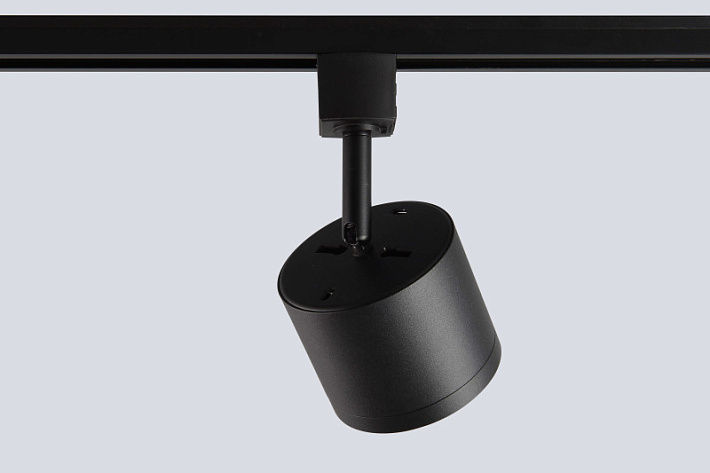 Светильник на шине Crystal Lux CLT 0.31 020 BK