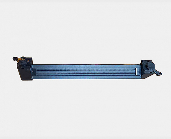 Светильник на шине ITALLINE IT08-8029 black 4000K