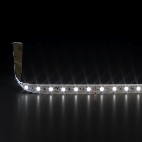Светодиодная влагозащищенная лента Elektrostandard 14,4W/m 60LED/m 5050SMD дневной белый 5M a052969