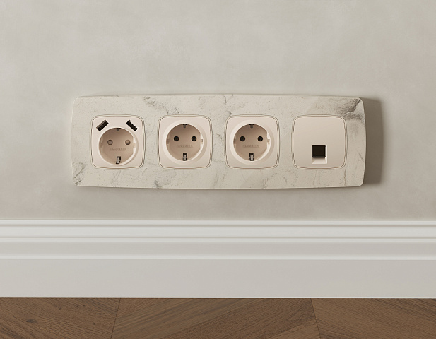 MO332005 Комплект механизма компьютерной розетки RJ-45 экранированной с автоматической защитной шторкой OMEGA Бежевый матовый QUANT (OP3320, VM185)
