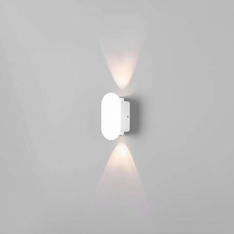 Уличный настенный светодиодный светильник Elektrostandard Mini Light 35153/D белый a060880