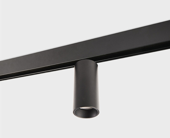 Светильник на шине ITALLINE IT012-5026 black 3000K