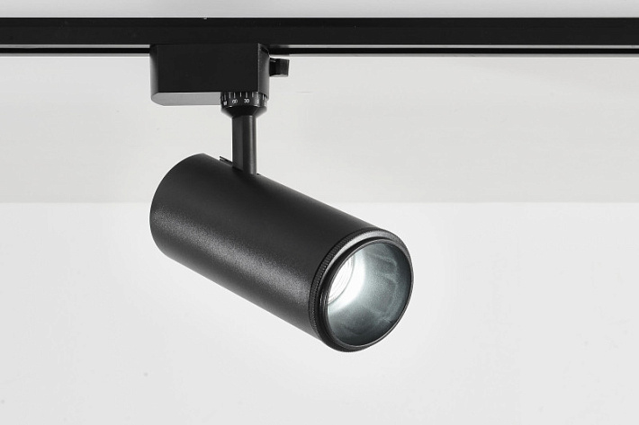 Светильник на шине Crystal Lux CLT 0.31 021 BK 3CCT ZOOM