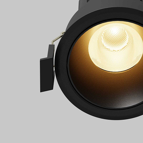 Встраиваемый светильник Maytoni DL115-10W-2.7K-B