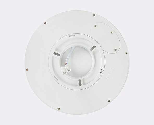 Накладной светильник ITALLINE IT011-5024 white