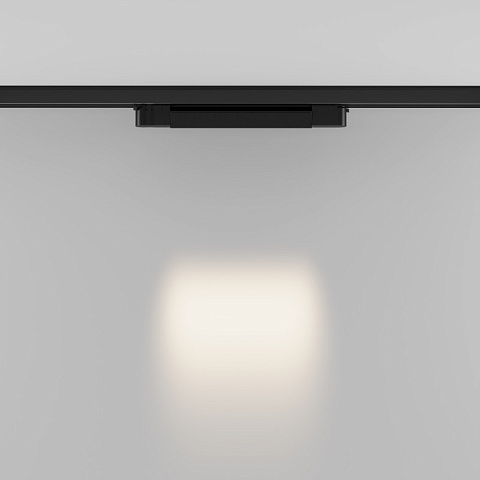 Светильник на шине Maytoni TR195-3-10W4K-M-B