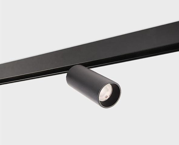 Светильник на шине ITALLINE IT012-5026 black 3000K