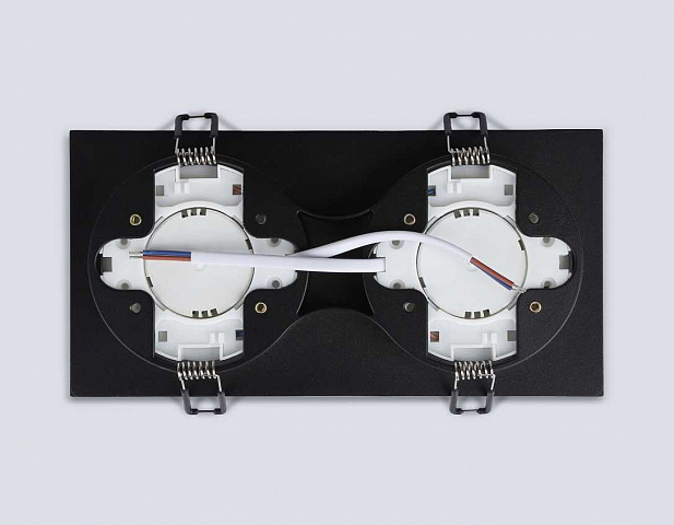 Влагозащищенный светильник Ambrella Light TN6712
