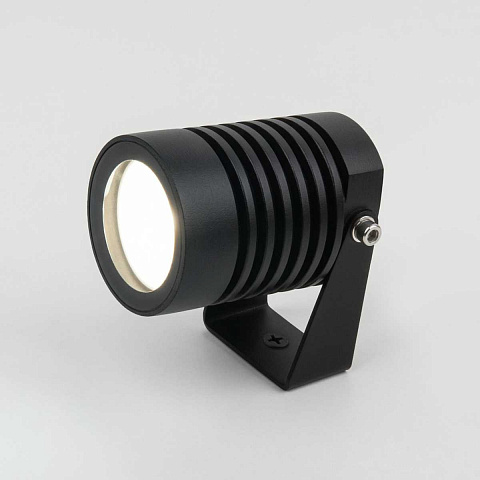 Уличный светодиодный светильник Elektrostandard Landscape 043 FL LED черный a059011