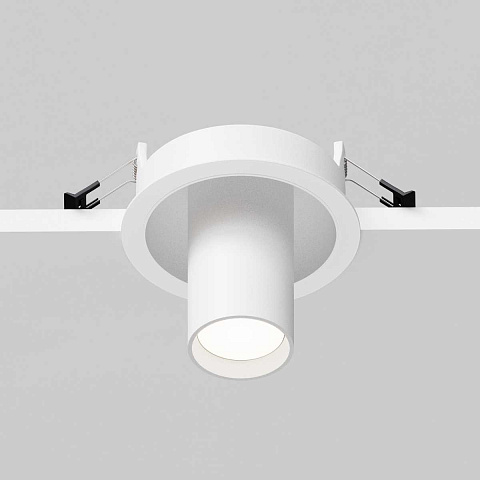 Встраиваемый светильник Maytoni Focus S C048CL-01-GU10-W