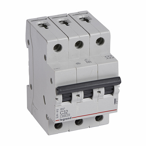 Legrand RX3 Автоматический выключатель 3P 32А (C) 4,5kA