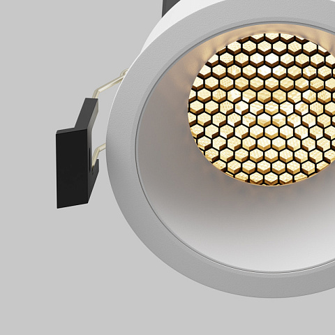 Встраиваемый светильник Maytoni DL117-15W-2.7K-W