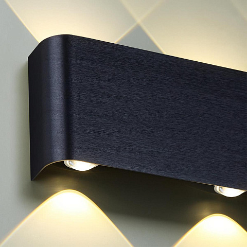Настенный светильник Odeon Light Magnum Hightech 7191/4WL