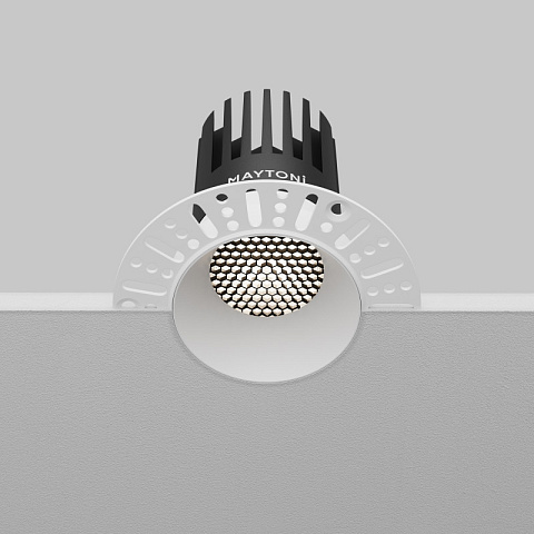 Встраиваемый светильник Maytoni DL121-15W-4K-TRS-W