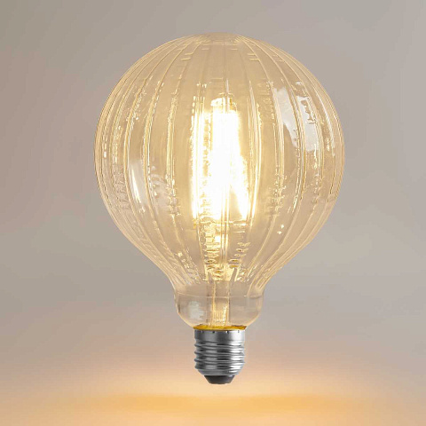 Лампа светодиодная филаментная Voltega 271 E27 4W 2200K прозрачная 8575