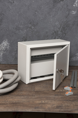EKF PROxima Щит распред. навесной ЩРН-12 (220х300х120) IP31