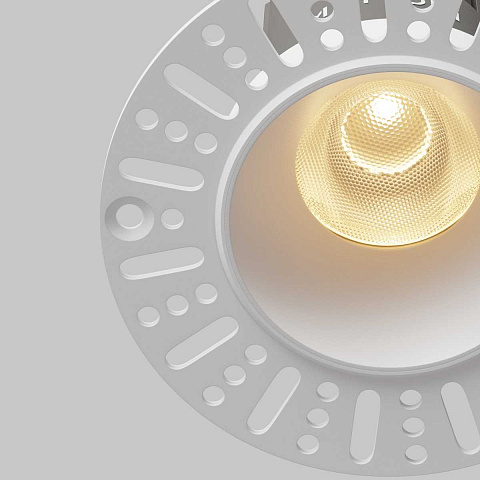 Встраиваемый светильник Maytoni Technical DL124-10W-2.7K-TRS-W