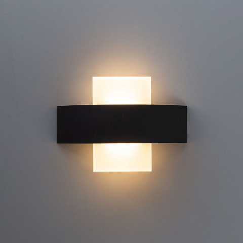 Светильник настенный ARTE Lamp A1444AP-1BK