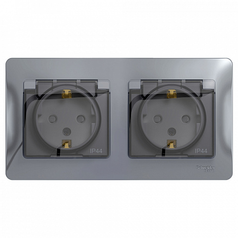 Systeme Electric Glossa Алюминий Розетка 2-ая с/з, со шторками, в сборе, IP44