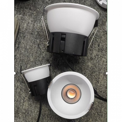 Влагозащищенный светильник ITALLINE IT06-6033 white 3000K