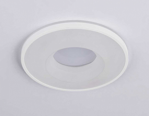 Светильник встраиваемый Ambrella Light TN3200